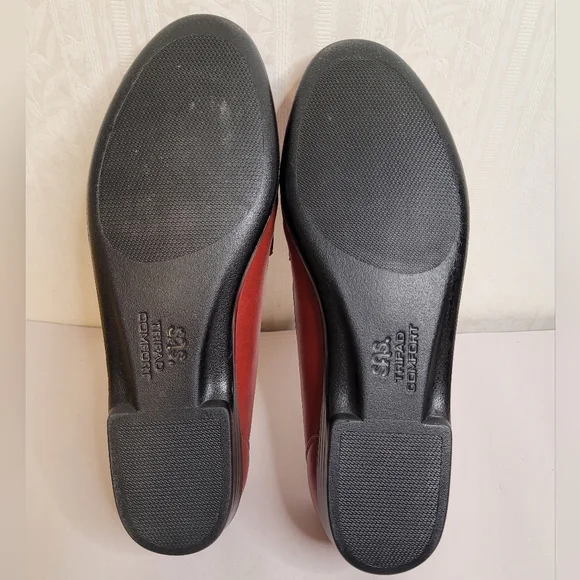SAS Simplify Leather Loafers In Lipstick Red Size 7.5N Narrow - Picture 10 of 11